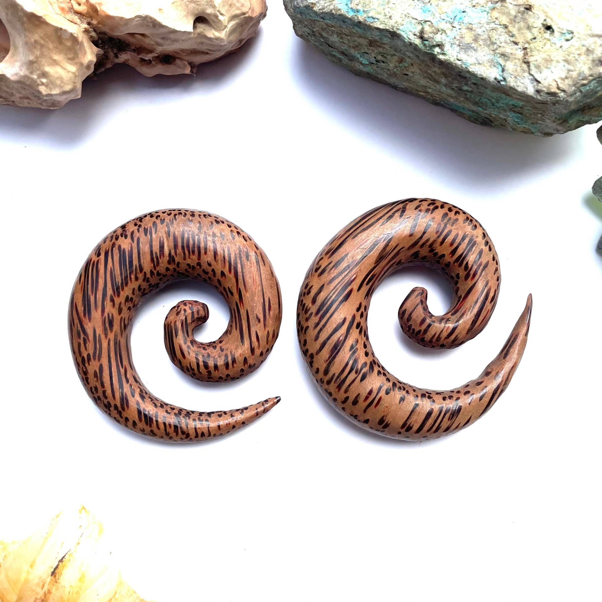 Kokosnuss Holz Spiralen | Großer Durchmesser 00Ga | 9.5 Mm, 9/16"(14 3/4"(19 Mm von Intrepidjewelry