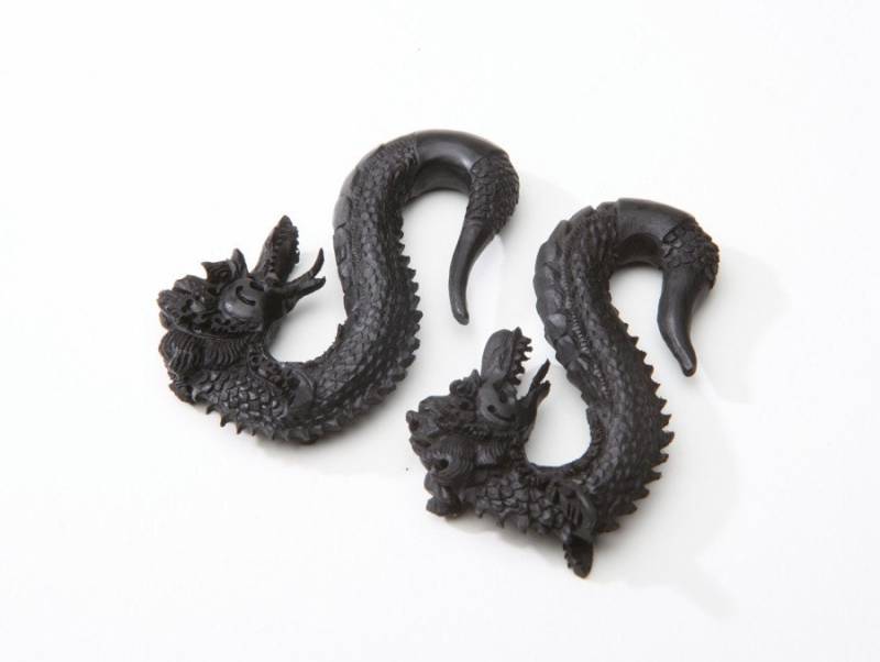 "Limited Edition Ebenholz Drachen Ohrringe 2G, 0G, 00G, 7/16" von Intrepidjewelry