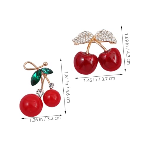 Ipetboom 2 Stück Kirsche Brosche Rote Emaille Anstecknadeln mit Strass Kawaii Accessoire für Damen Mädchen Modische Sichere Pins für Kleidung und Taschen von Ipetboom