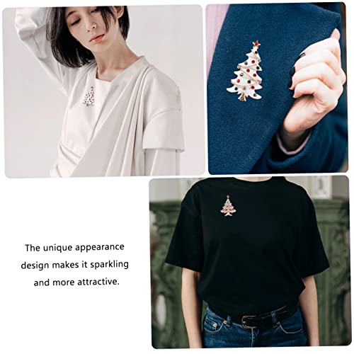 Ipetboom 2 Stück Weihnachtsbaum Brosche Bunte Weihnachtsbroschen mit Festlichem Design Anstecknadeln für Kleidung Taschen Schals Geeignet für Damen und Weihnachtsdekoration von Ipetboom