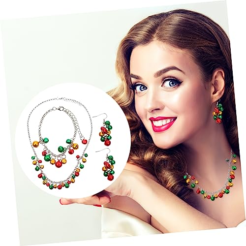 Ipetboom 4 Stück Buntes Weihnachts Schmuckset Teilig mit Glockenanhängern Halskette Armband Ohrringe Festlich Leicht Kombinierbar Stilvoll für Weihnachtsfeiern und Alltag von Ipetboom