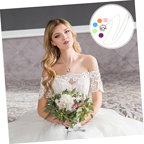 Ipetboom Aromatherapie Diffuser Halskette Damen Verstellbar mit Duftöl Anhänger Valentinstag Schmuck für Ätherische Öle und Duftsteine Ipetboom Aromatherapie Diffuser Halskette Damen Verstellbar mit Duftöl Anhänger Valentinstag Schmuck für Ätherische Öle und Duftsteine von Ipetboom