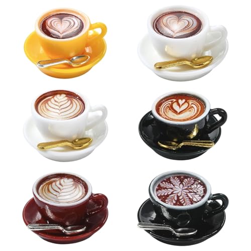 Ipotkitt 65 Stück 13 Stile Latte Art Kaffeetasse Harz Cabochons Löffel flache Rückseite Charms ohne Loch Perlen für DIY Handwerk Schmuck Ohrringe Armband Halskette Haarnadeln Handyhülle Heimdekoration von Ipotkitt