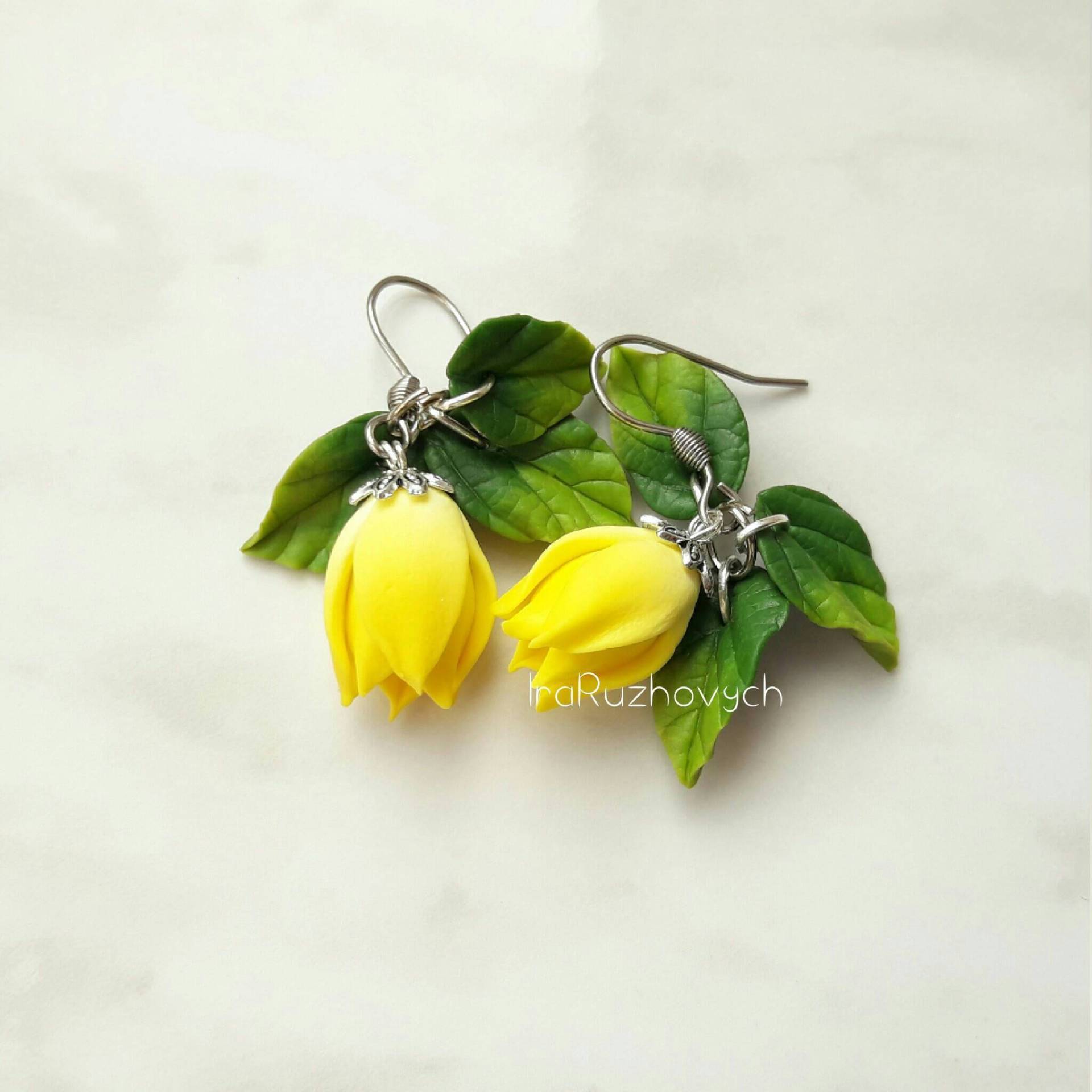 Gelbe Tulpenblumenohrringe Gelbe Tulpenblumenohrringe von IraRuzhovych