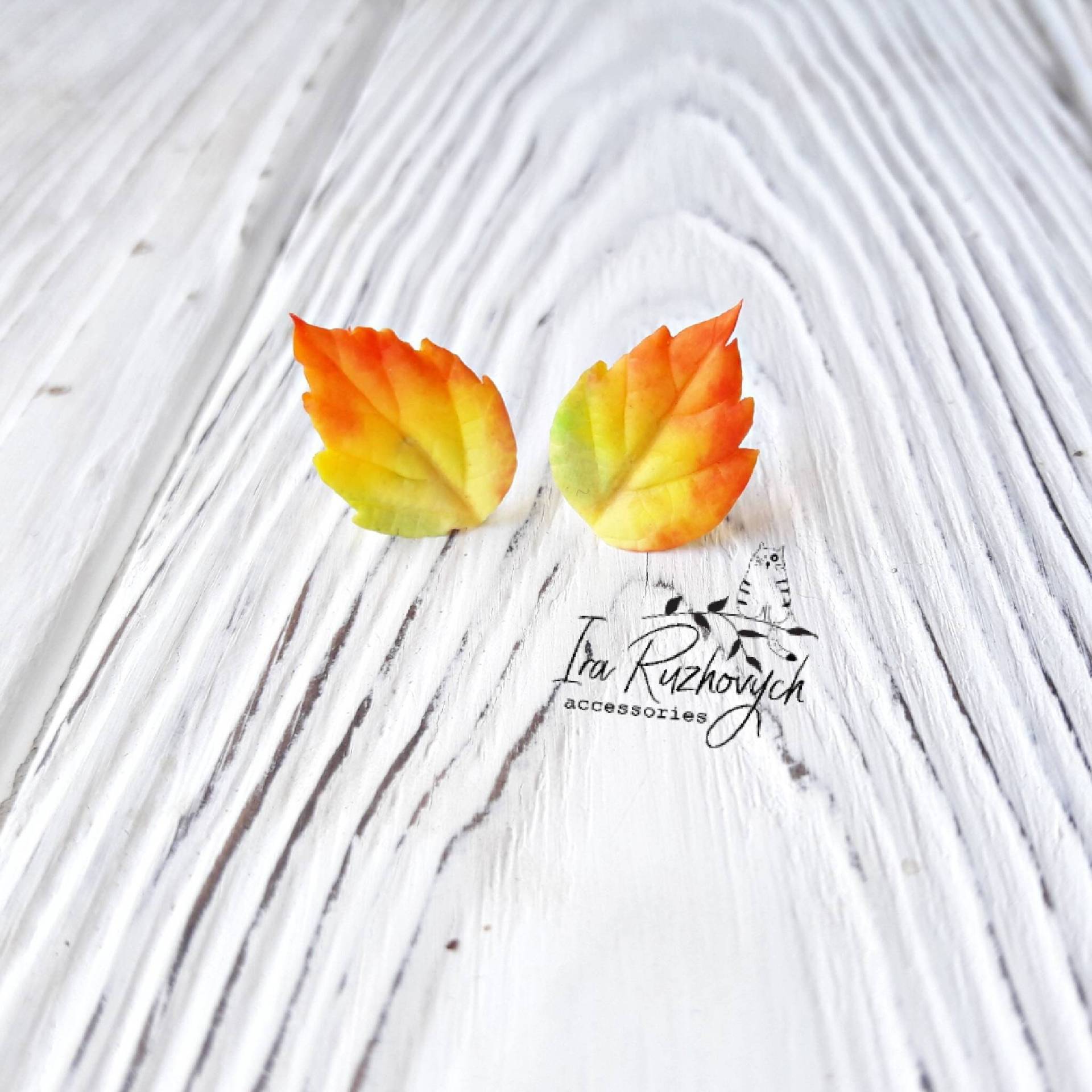 Herbst Blatt Ohrstecker Herbst Blatt Ohrstecker von IraRuzhovych