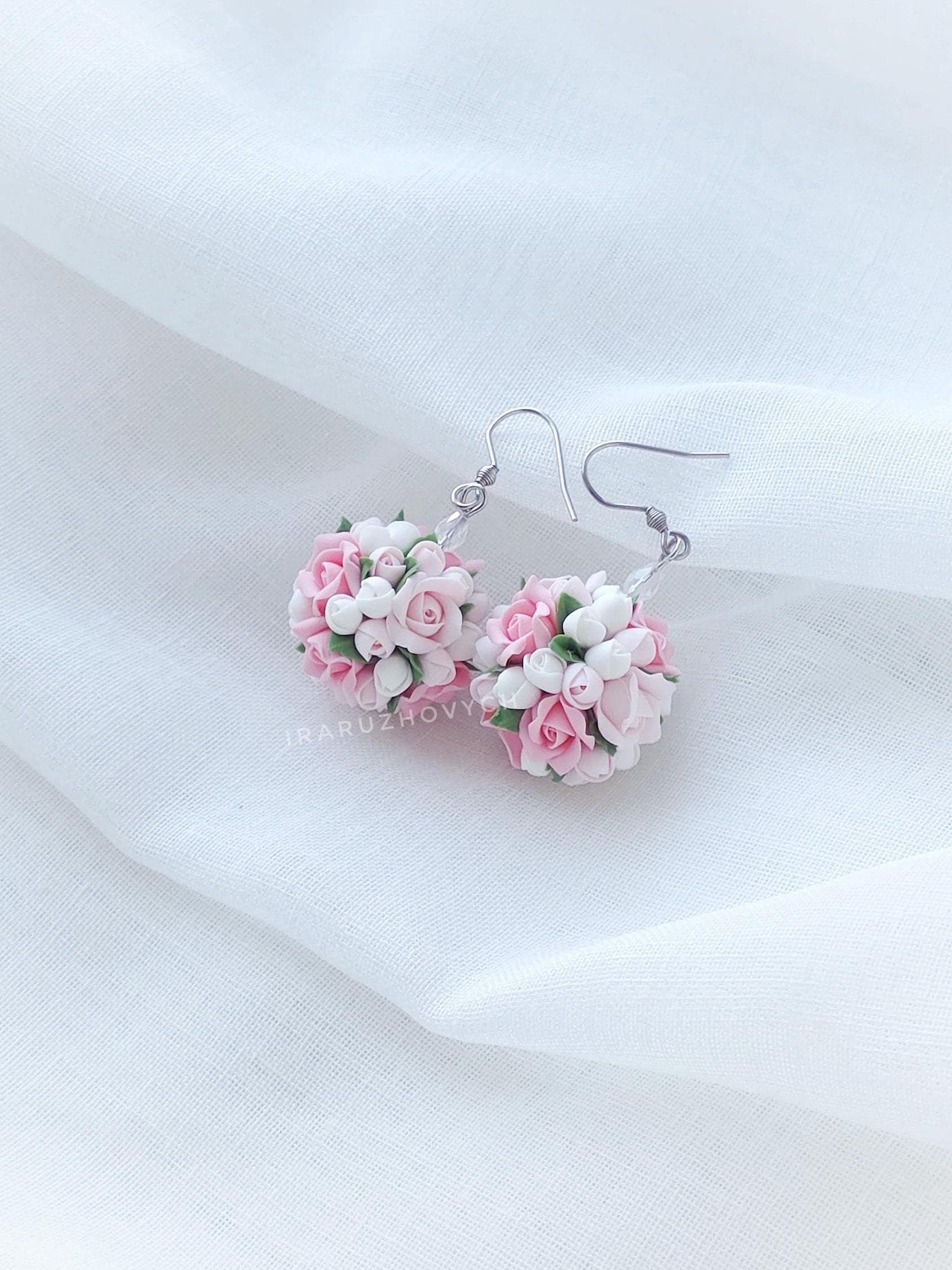 Polymer Clay Schmuck, Blumen Ohrringe, Handgemachte Ball Ohrringe Polymer Clay Schmuck, Blumen Ohrringe, Handgemachte Ball Ohrringe von IraRuzhovych