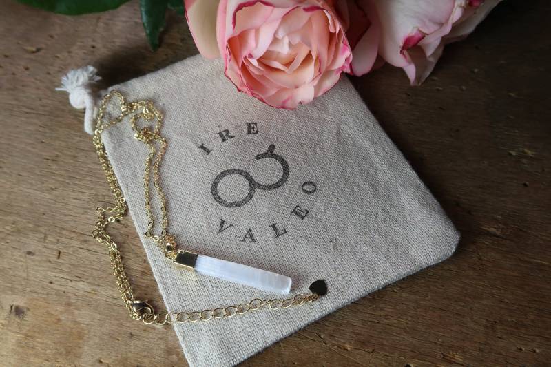 Selenit Kette Marienglas Vergoldet Gold Hippie Boho Dainty Layering Natur Statement Durchsichtig Edel Verstellbar Selenit Kette Marienglas Vergoldet Gold Hippie Boho Dainty Layering Natur Statement Durchsichtig Edel Verstellbar von IreAndValeo