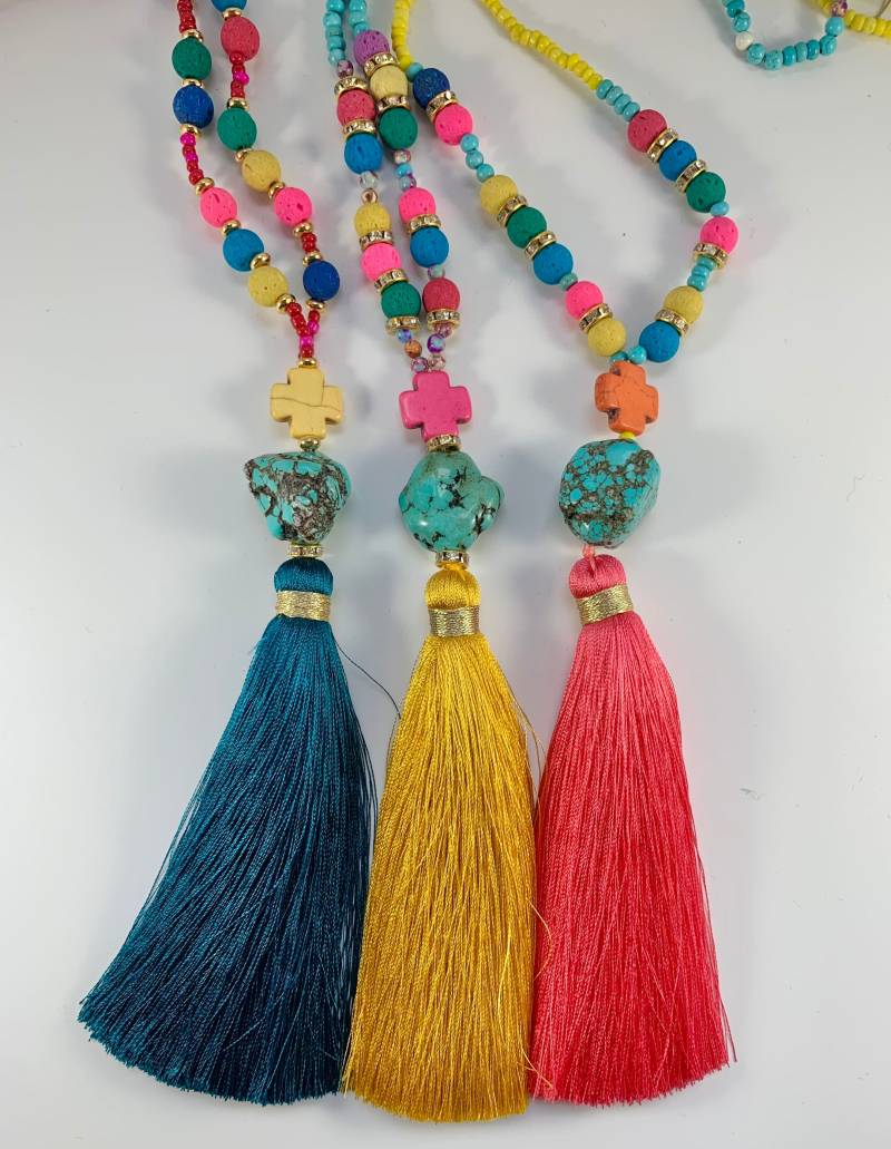 Türkis - Nugget Ketten Seiden-Quaste Bunt Lava Sommer Sonne Kreuz Glas Layering Verstellbar Ethno Gold Türkis - Nugget Ketten Seiden-Quaste Bunt Lava Sommer Sonne Kreuz Glas Layering Verstellbar Ethno Gold von IreAndValeo