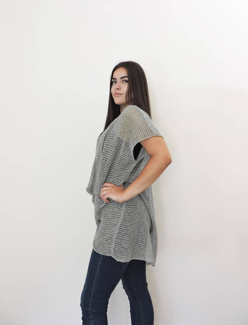 Lockeres Tank Top, Kurzarm Strickoberteil, Plus Size Strickpullover, Sommer Strick Tunika Handgestricktes Boho Strickwaren, Bio-Baumwolle von IrenKnits