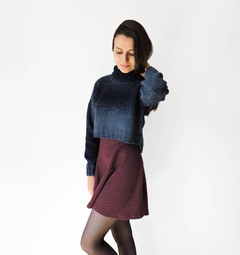 Wolle Cropped Pullover, Frauen Rollkragenpullover, Strick Crop Top, Plus Size Strick, Lange Ärmel Bluse, Kurz Grobstrick von IrenKnits