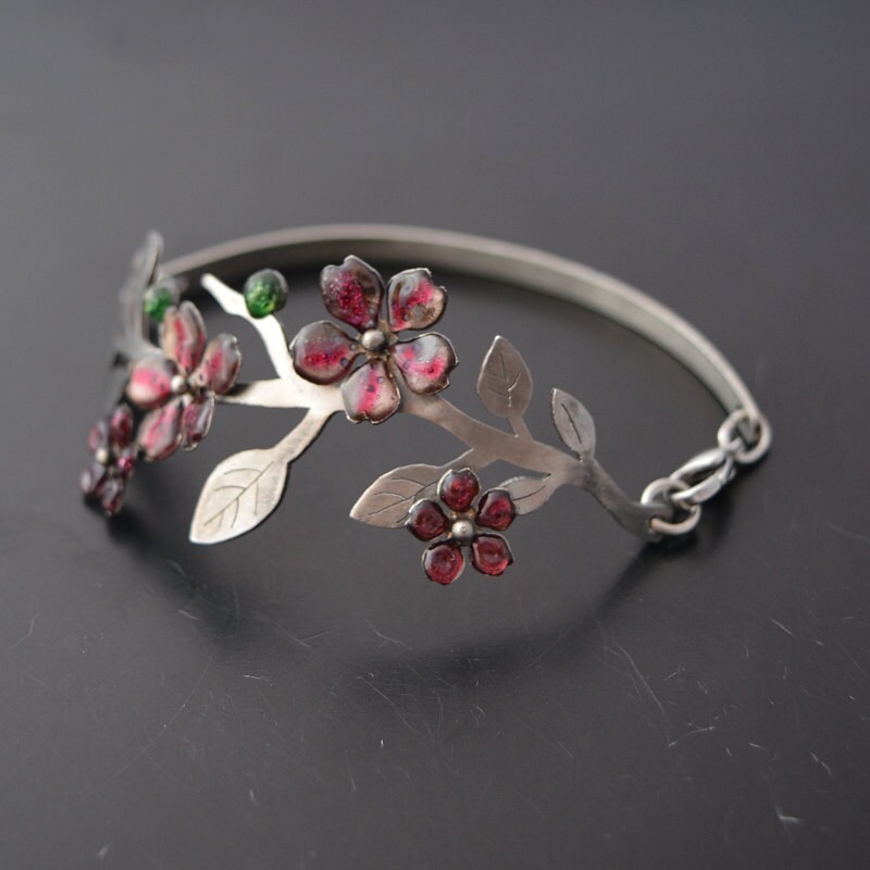 Armband Apfelblüten Armband Apfelblüten von IMHjewellery