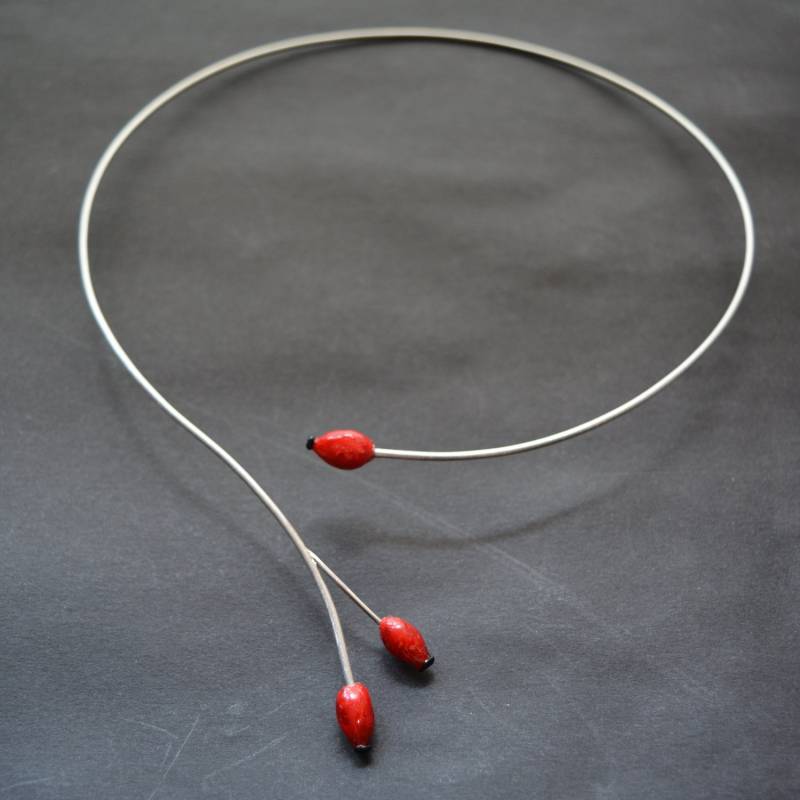 Eco Freundliche Hagebutte Halskette Eco Freundliche Hagebutte Halskette von IMHjewellery