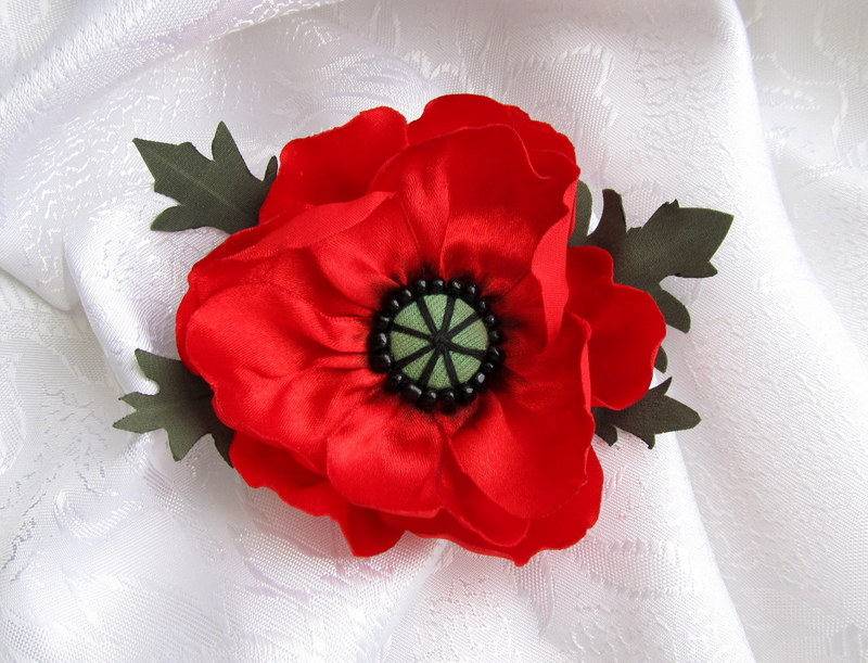 Seiden/Satin Blumen Brosche, Mohn, Pfingstrose, Sonnenblumen Anstecknadel Und Clip, Kleid Dekoration, Seidenblume Haarclip von IriSribbon