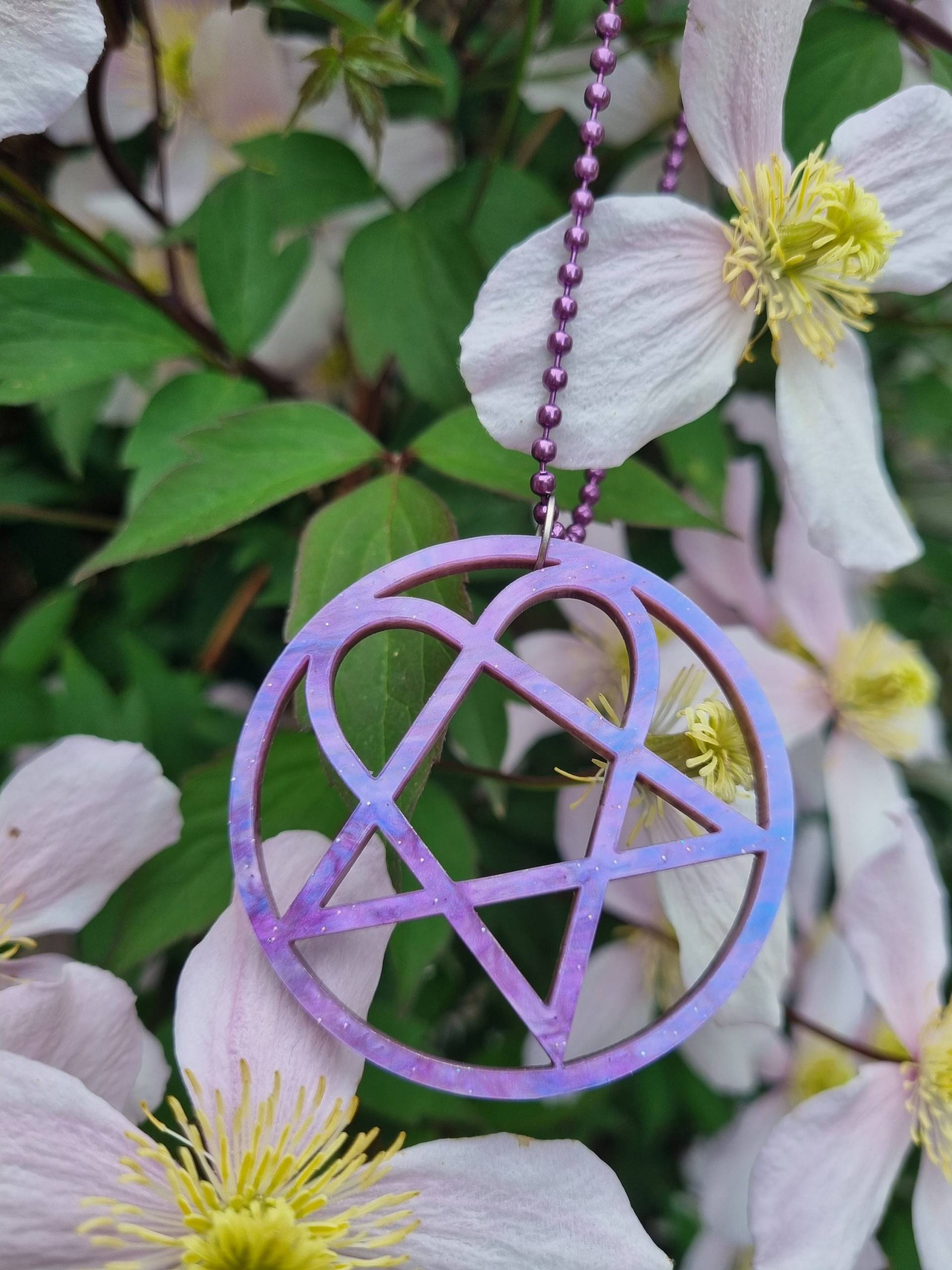 Galaxy Lila Marmor Effekt Heartagram Halskette Acryl Ville Valo Schmuck Galaxy Lila Marmor Effekt Heartagram Halskette Acryl Ville Valo Schmuck von IridescentElixir
