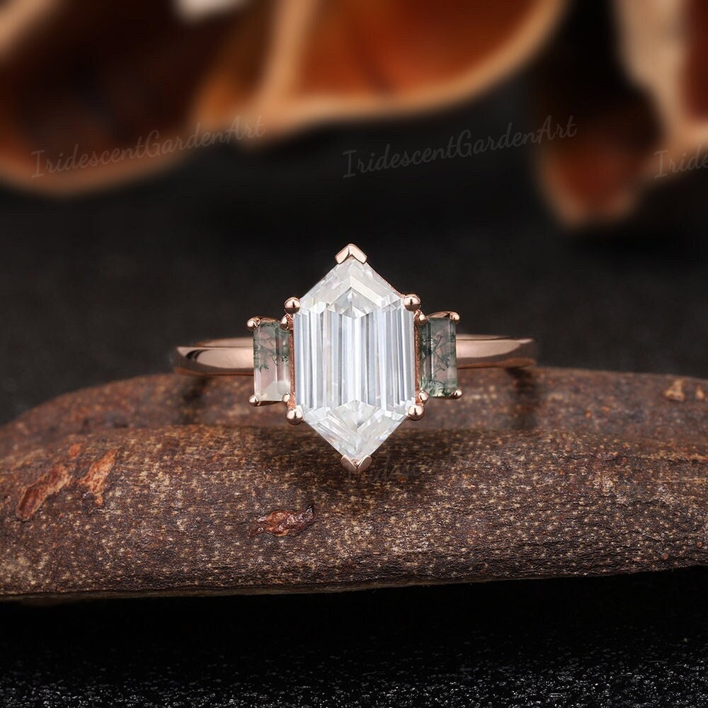 Einzigartige Längliche Hexagon Moissanite Verlobungsringe Art Deco Baguette Moosachat Cluster Ehering Roségold Versprechen Ringe Für Frauen von IridescentGardenArt