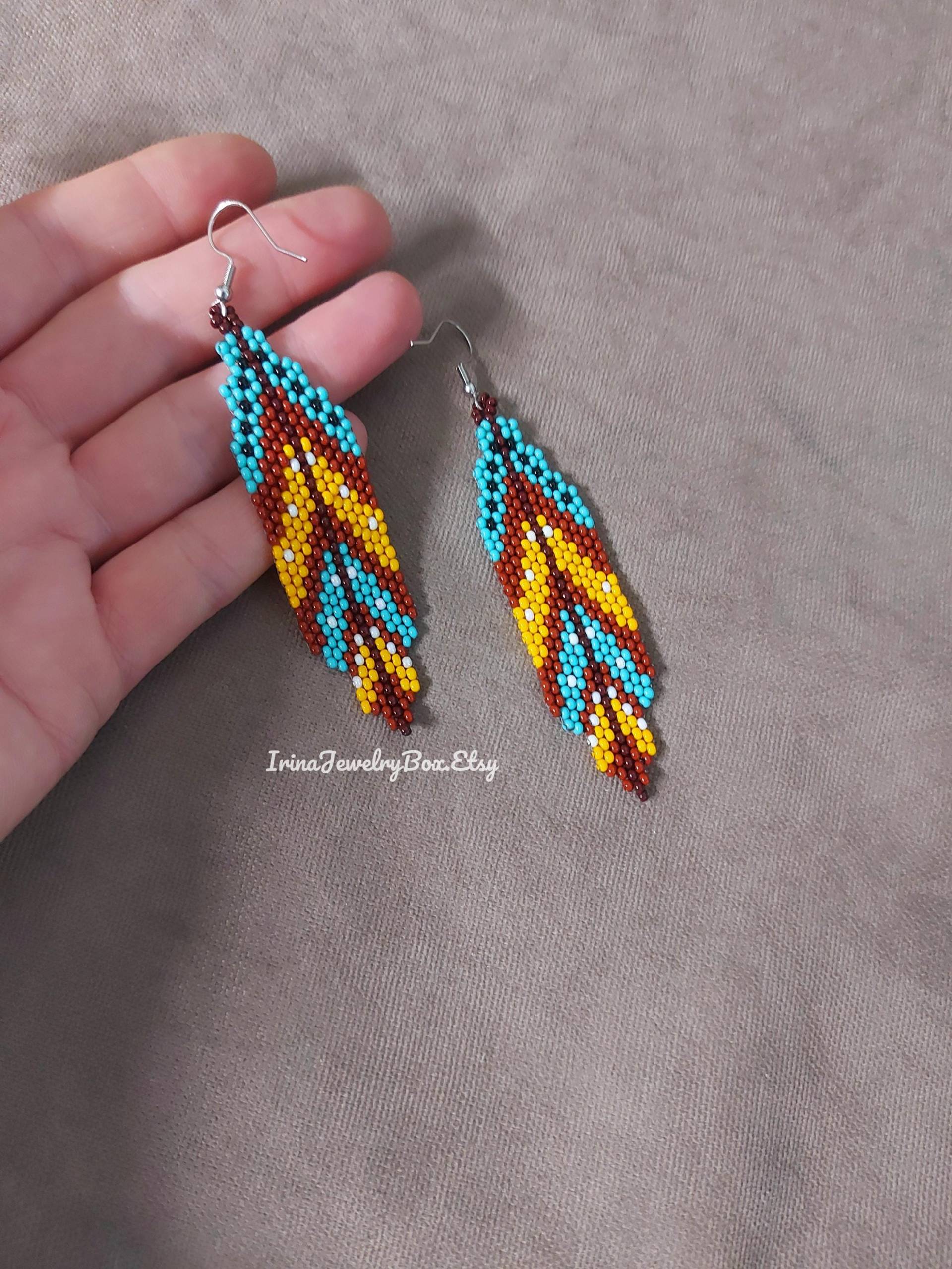 Feder Perlen Ohrringe Lange Boho Schmuck von IrinaJewelryBox