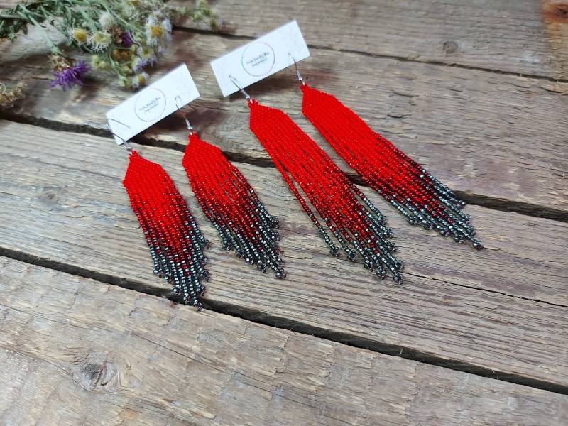 Rote Ombre Perlen Fransen Ohrringe Lange Ohrringe von IrinaJewelryBox