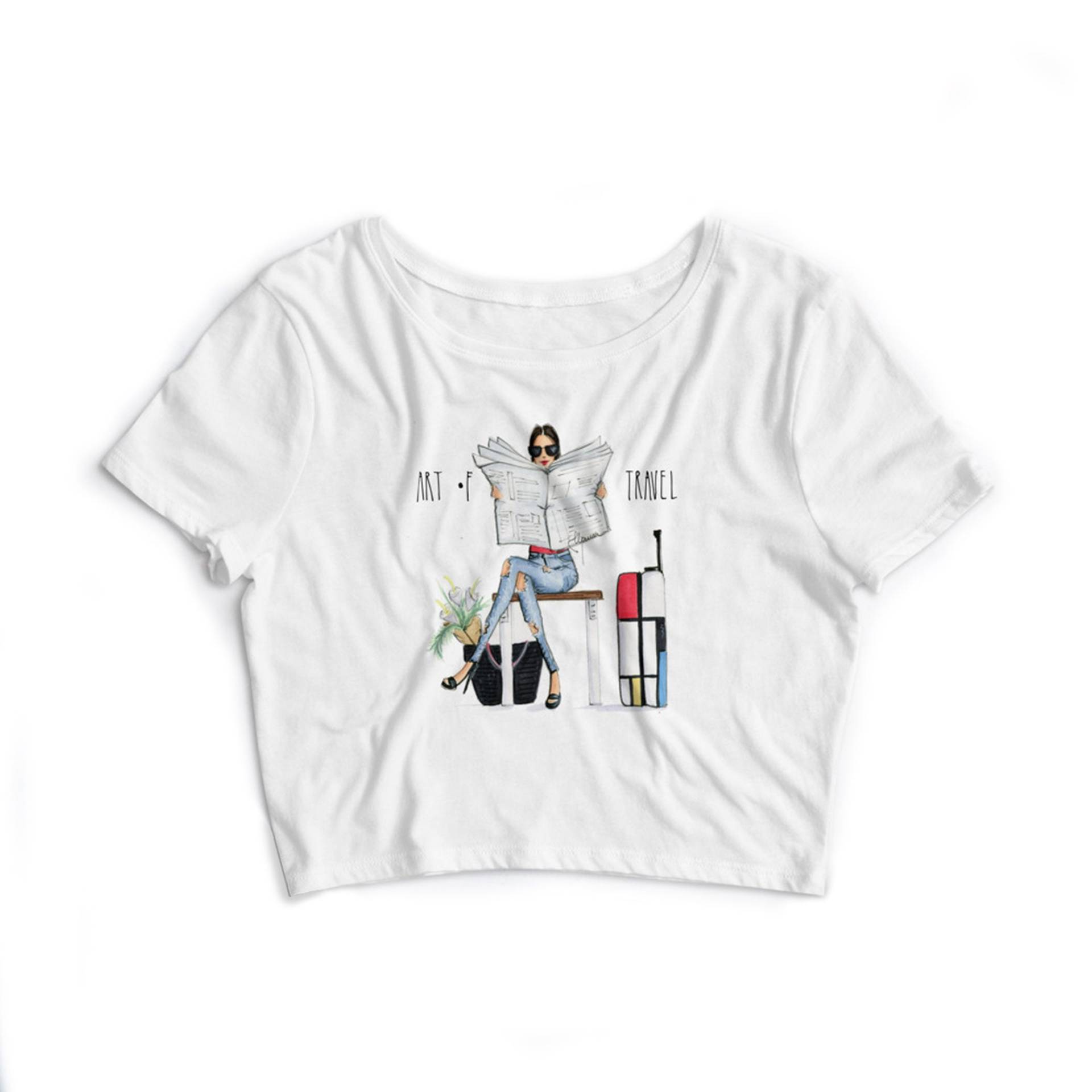 Crop Top Art Of Travel | Weißes Bedrucktes von IrinaMayDESIGN