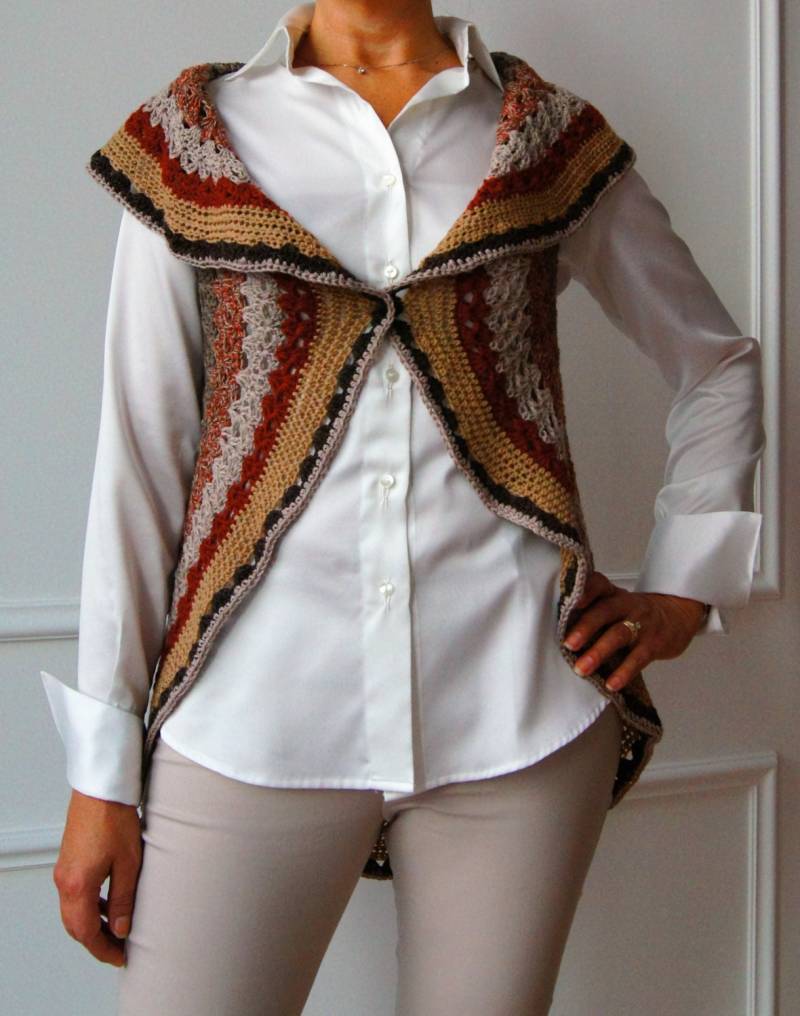 Damen Häkeln Wolle Strickjacke Boho Rad Weste Jersey Braun Poncho von IrisAtelier