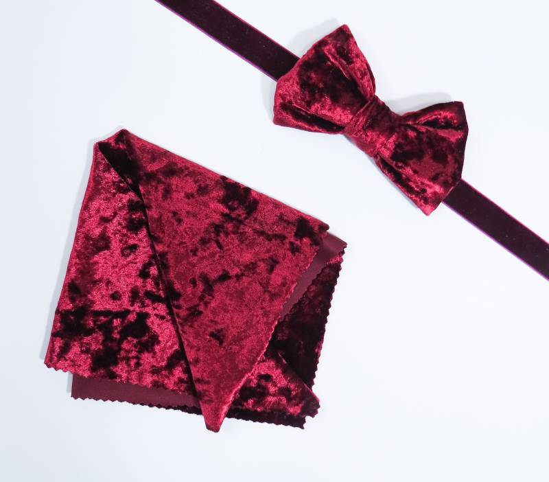 Einstecktuch - Samt Pannesamt Pailletten Passend Einstecktuch - Samt Pannesamt Pailletten Passend von IrisAtelierCouture