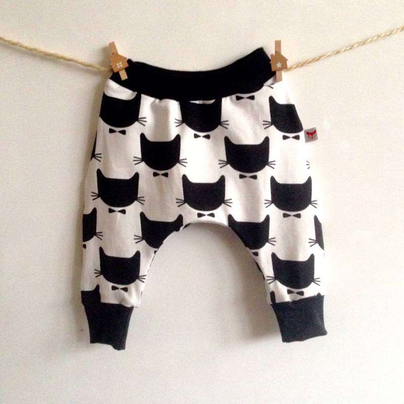 Baby-Haremshose Kätzchen/Weiß von IrisKleertje