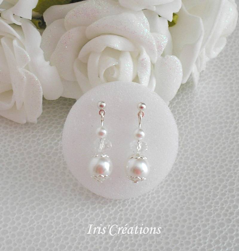 Eva Weißen Perlen Und Facettierten Kristall Ohrringe von IriscreationsBijoux