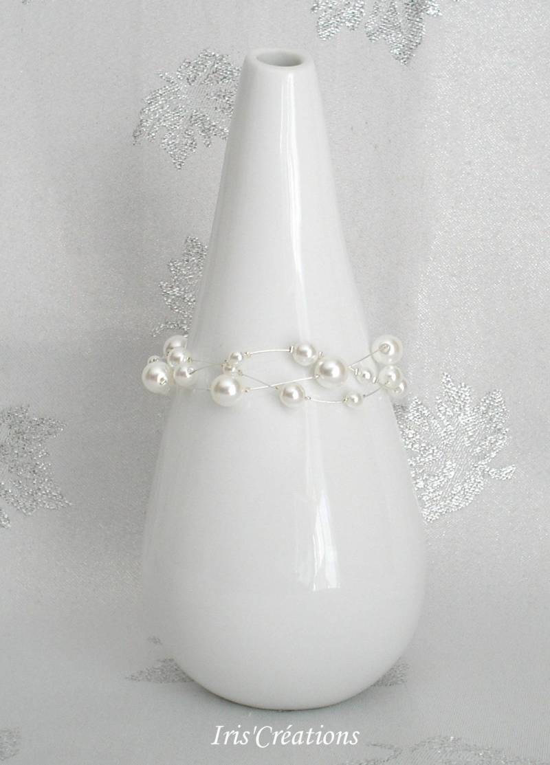 Mathilda Hochzeitsarmband Mit Weißen Perlen von IriscreationsBijoux