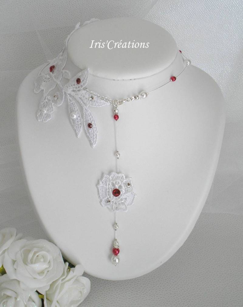 Rückenjuwel Sofia Blume Weiße Spitze Perlen Und Swarovski Strasssteine Weiß Rot von IriscreationsBijoux