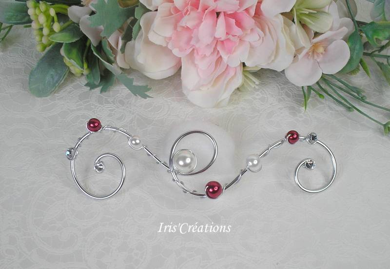Schmuckbrötchen Nina Perlen Renaissance Weiß Rot Und Strasssteine Von Swarovski von IriscreationsBijoux