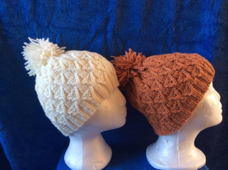 Aran Design Hut von IrishFairyKnits