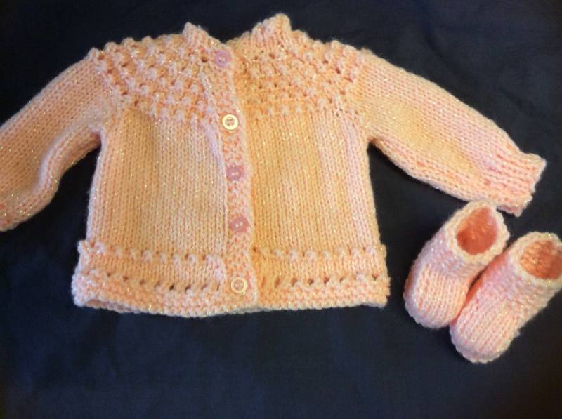 Strickjacke Und Stiefel von IrishFairyKnits