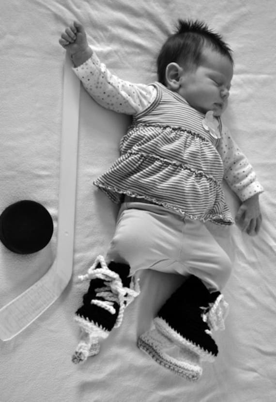 Hockey Skate Booties Für Einen Zukünftigen Nhl All-star in Drei Größen Hockey Skate Booties Für Einen Zukünftigen Nhl All-star in Drei Größen von IrishHooksAndYarn