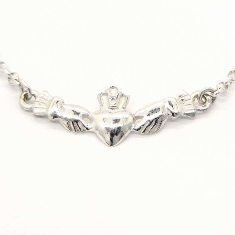 Damen Sterling Silber Claddagh Anhänger von IrishJewelryDesign
