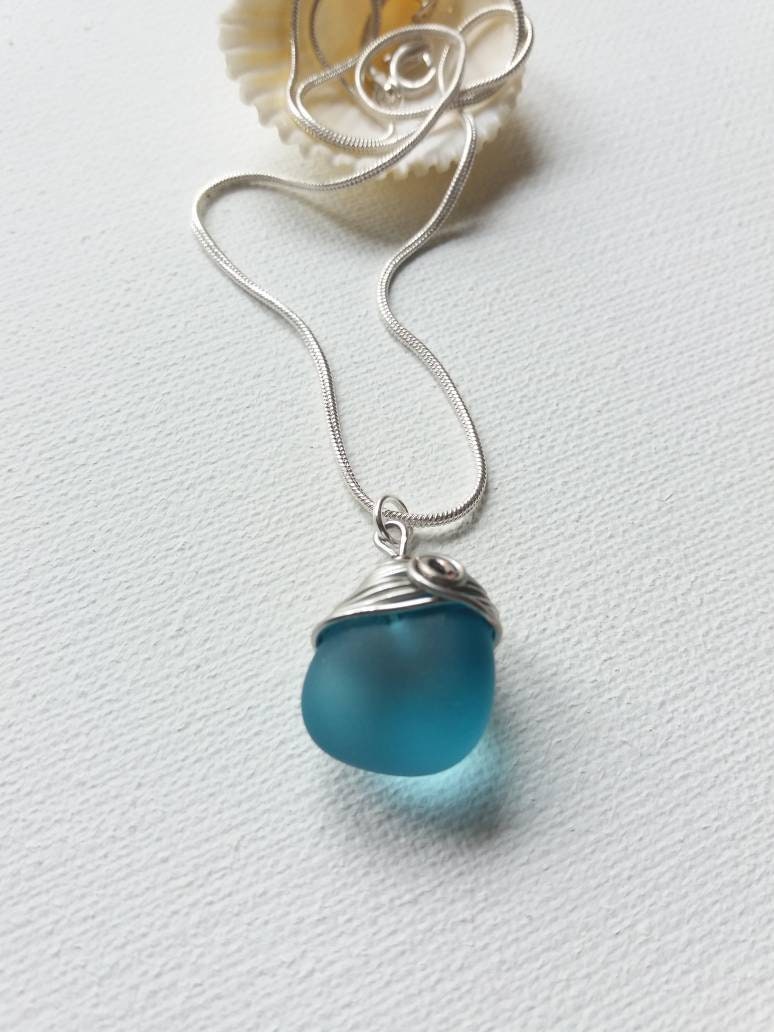 Blaue Seeglasschmuck Seeglaskette Hochzeitsschmuck Brautschmuck Brautjungfer Schmuck von IrishMermaidJewelry