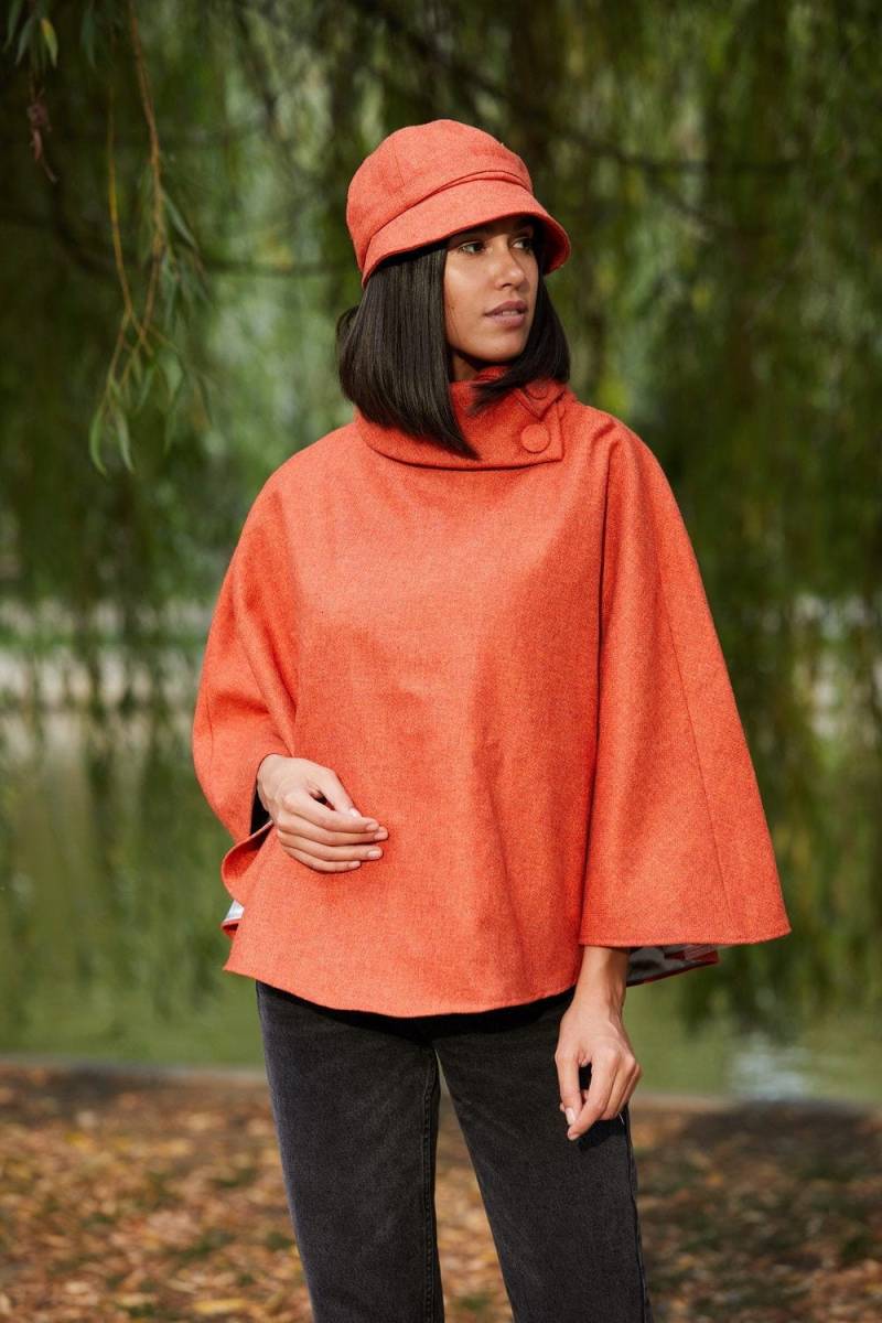 Irisch - Donegal Tweed Cape/Poncho -Nectarine Herringbone Irland Handgefertigt Damen Einheitsgröße von IrishTweedStore
