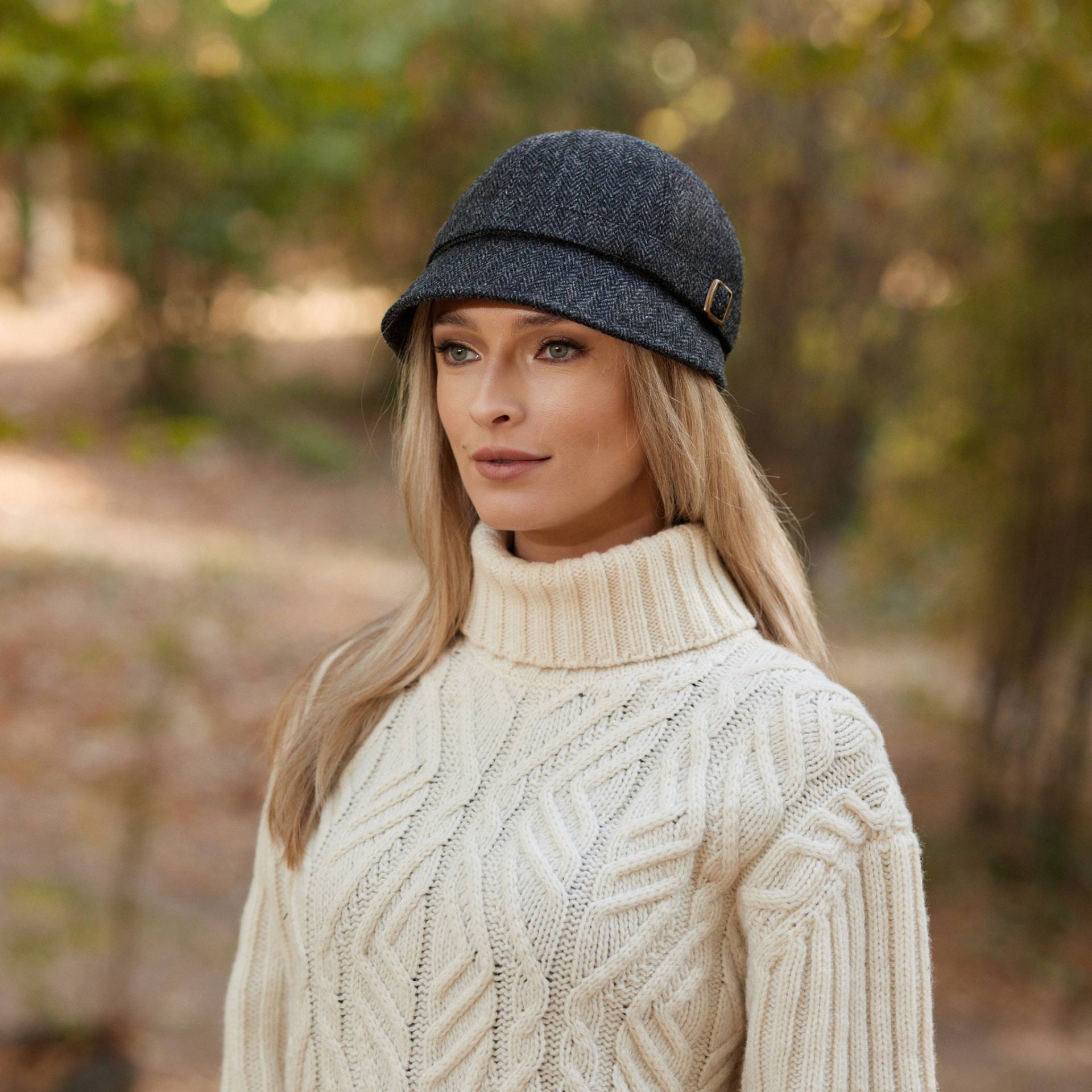 Irish - Donegal Tweed Flapper Cap Anthrazit Fischgrät Irland Handgefertigt Damen von IrishTweedStore