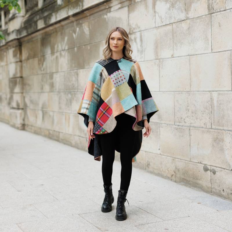 Irish Donegal Tweed Patch Wrap/Schal - Patchwork Hell Handgefertigt Einheitsgröße von IrishTweedStore