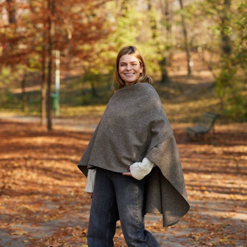 Irish Donegal Tweed Wrap/Schal - Beige Handgefertigt Einheitsgröße von IrishTweedStore