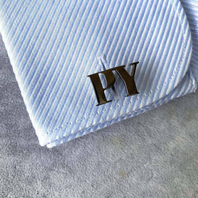 Manschettenknöpfe Mit Initialen, Schwarzes Rhodium, Sterlingsilber von Irisjewelerystudio