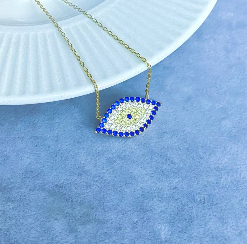 Saphir Cz Evil Eye Halskette Vergoldetes Sterling Silber von Irisjewelerystudio