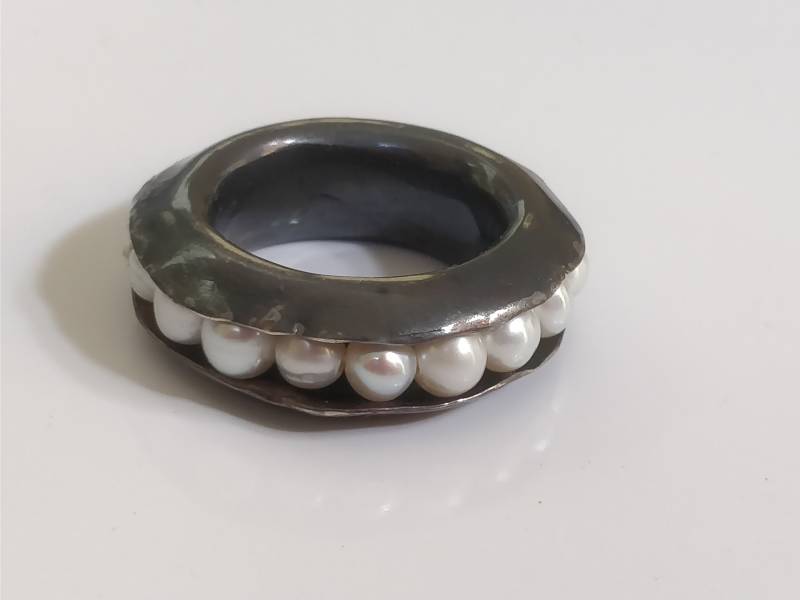 Einzigartige Silber Ring Mit Perlen von Iriszarurdesigns