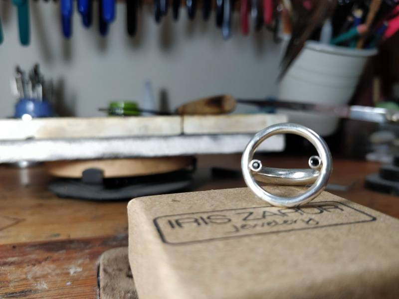 Einzigartige Zarte Offener Ring von Iriszarurdesigns