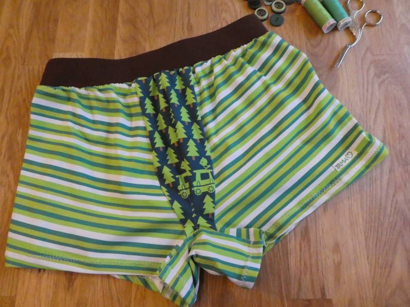Boxershort Retropants Gr.s Einzelstück Grün Gestreift Wald Traktor Bulldog, Unterwäsche Für Männer, Lustige Boxershorts von Irmanaeht