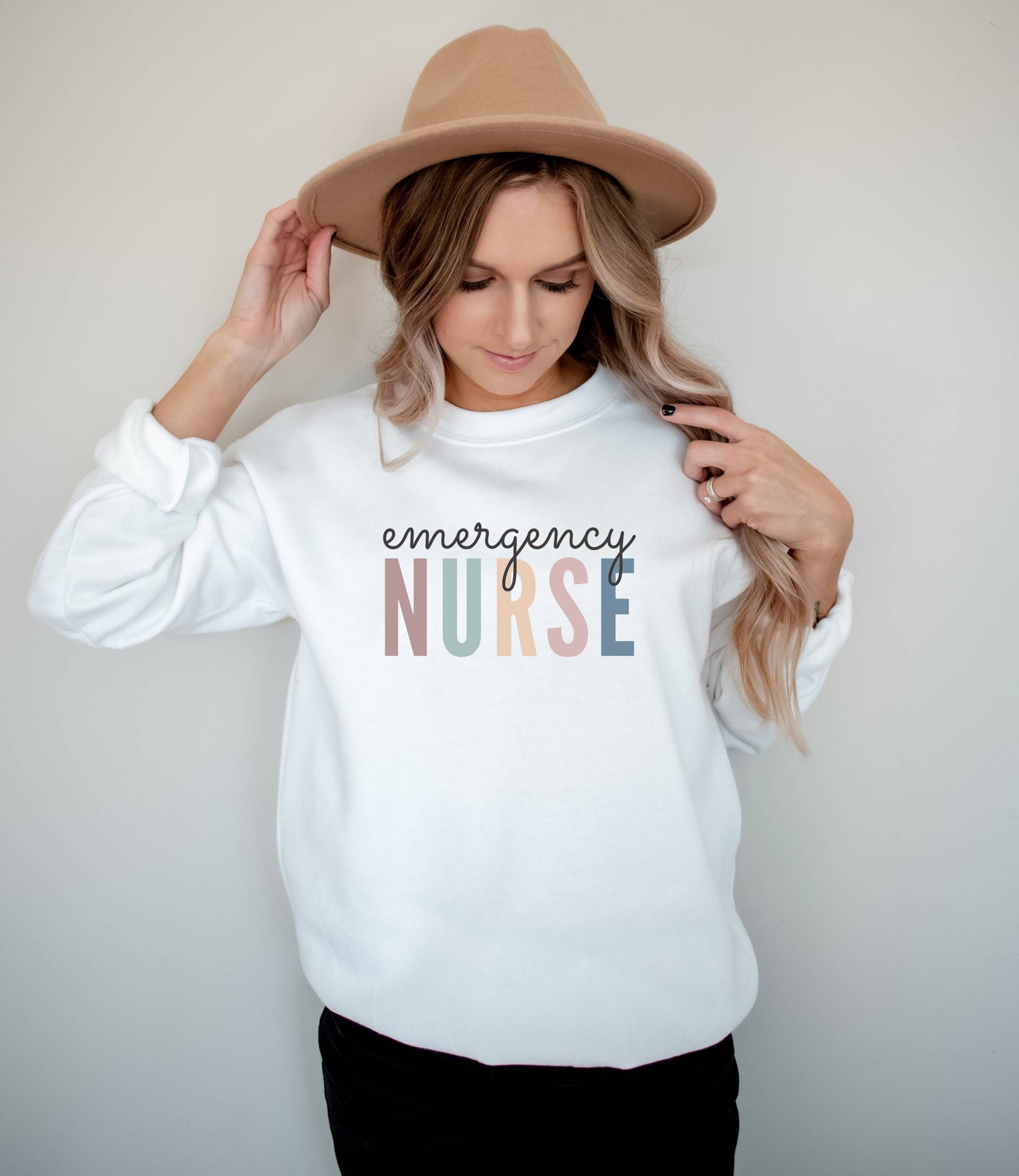 Notfall Krankenschwester Sweatshirt, Er Krankenschwester, Leben, Abschluss Geschenk, Abteilung, Unisex Crewneck Pullover, Geschenk Für von IronHorseStudios