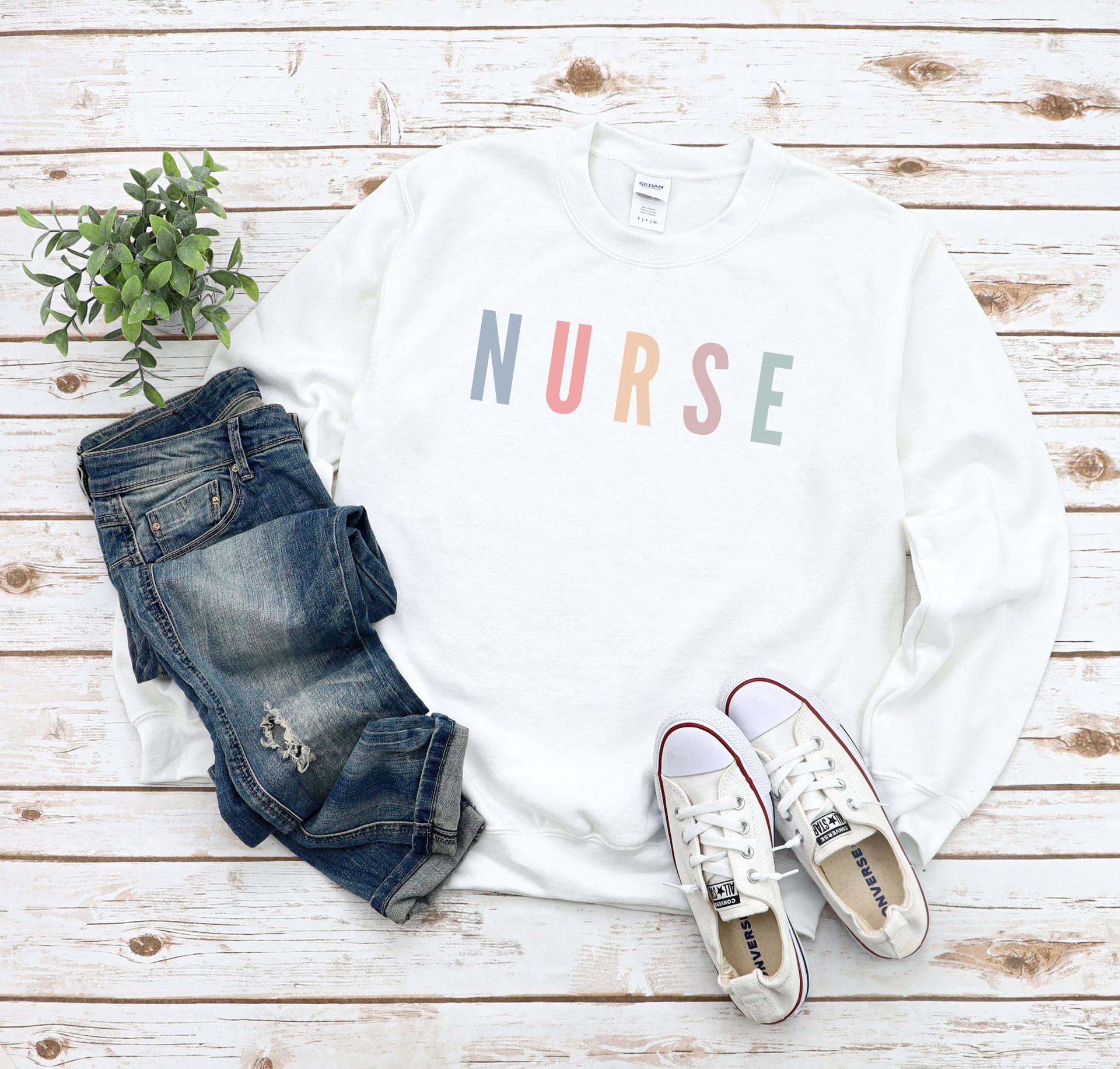 Nurse Life Sweatshirt, Nursing Studenten Nurse's Week, Krankenschwester Shirt, Retro Grad Geschenk, Unisex Rundhalsausschnitt von IronHorseStudios