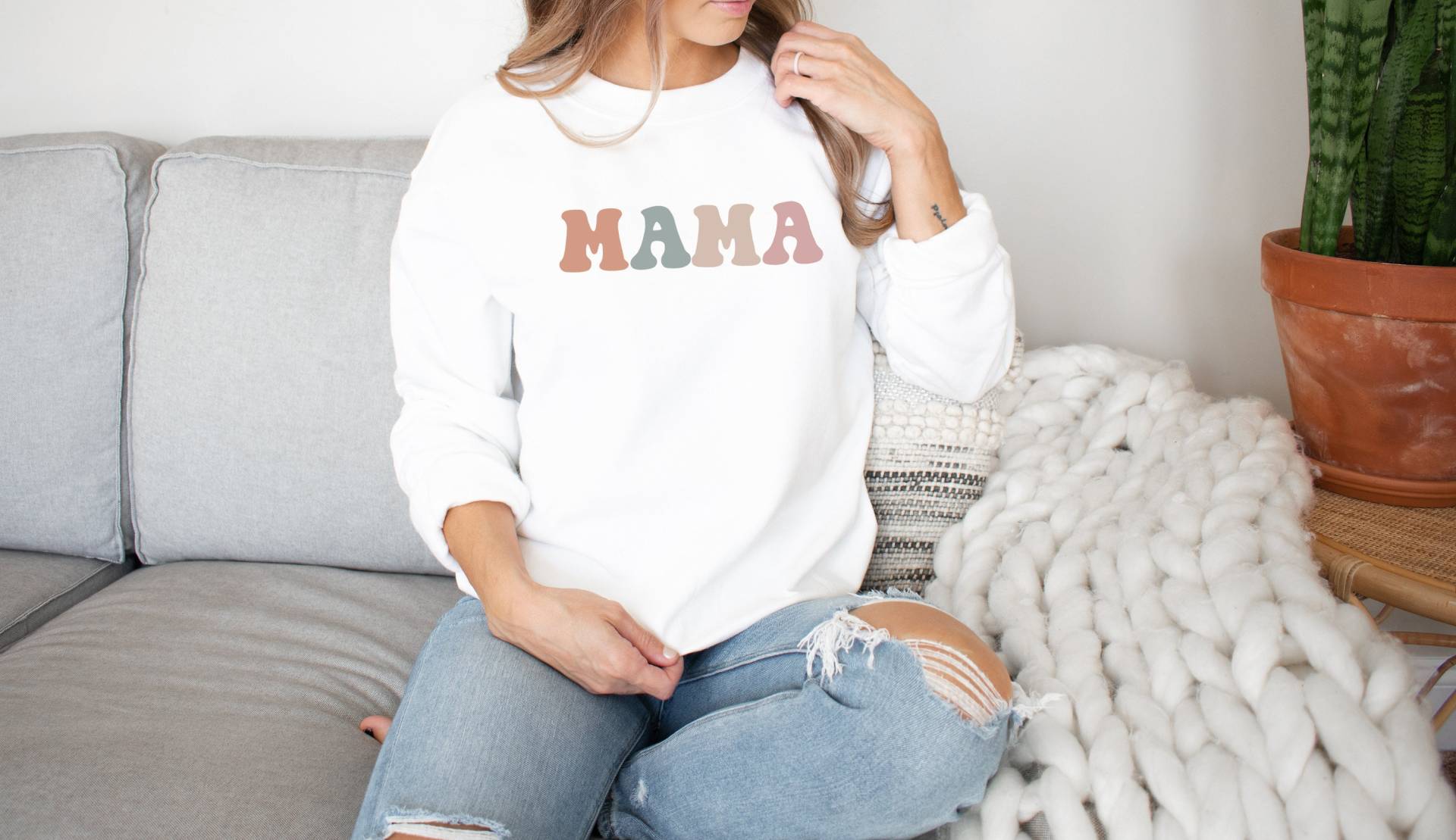 Retro Mama Sweatshirt, Vintage Rundhalsausschnitt, Pullover, Shirt, Neue Geschenk, Süßes Geschenk Für Mutter, Schwangerschaftsgeschenk von IronHorseStudios