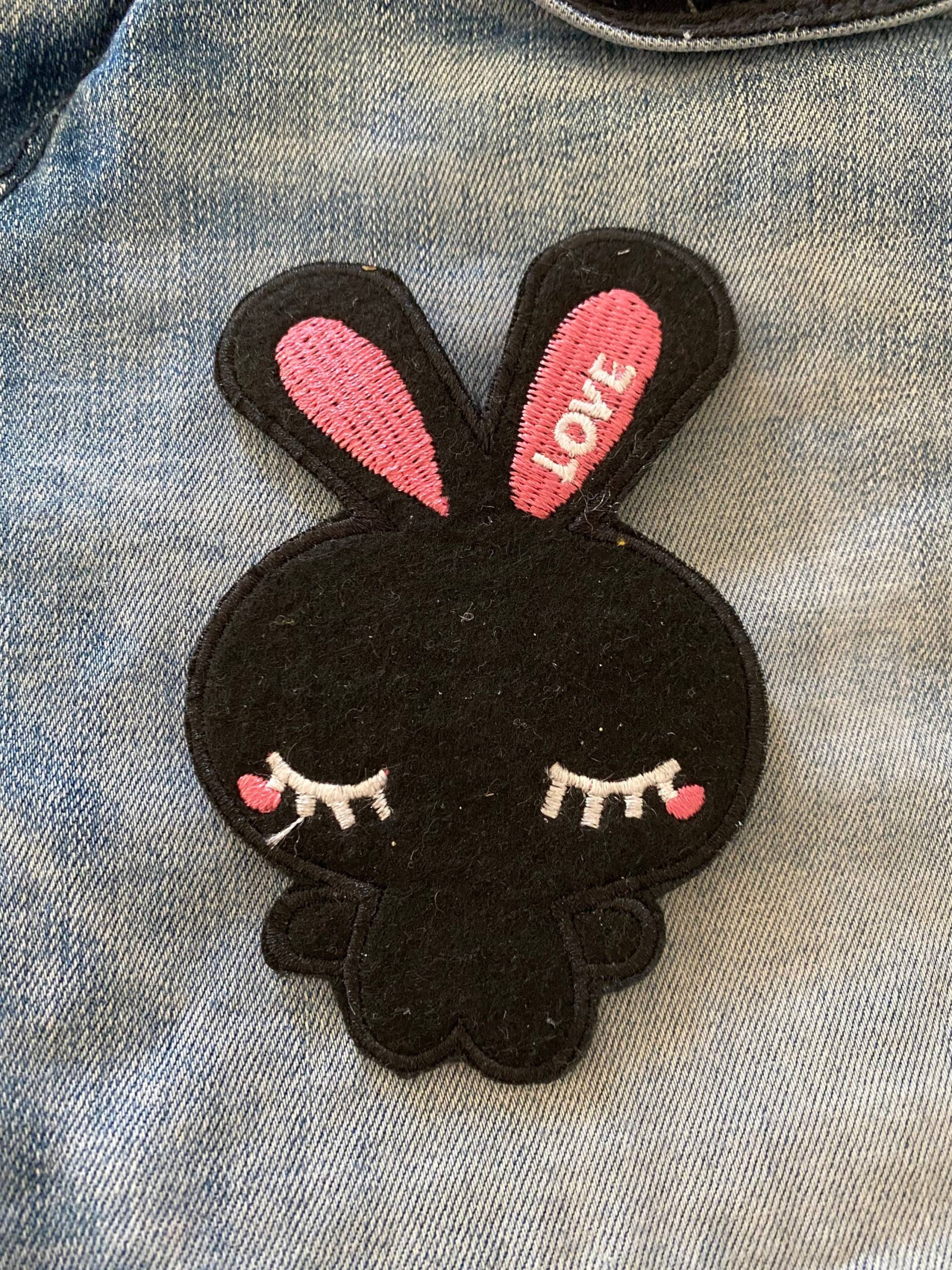 Black Bunny Hase Love Bügeleisen Aufnäher Süße Weiße Häschen Denim Jacke Applikation Festival Für von IronOnPatchesQLD