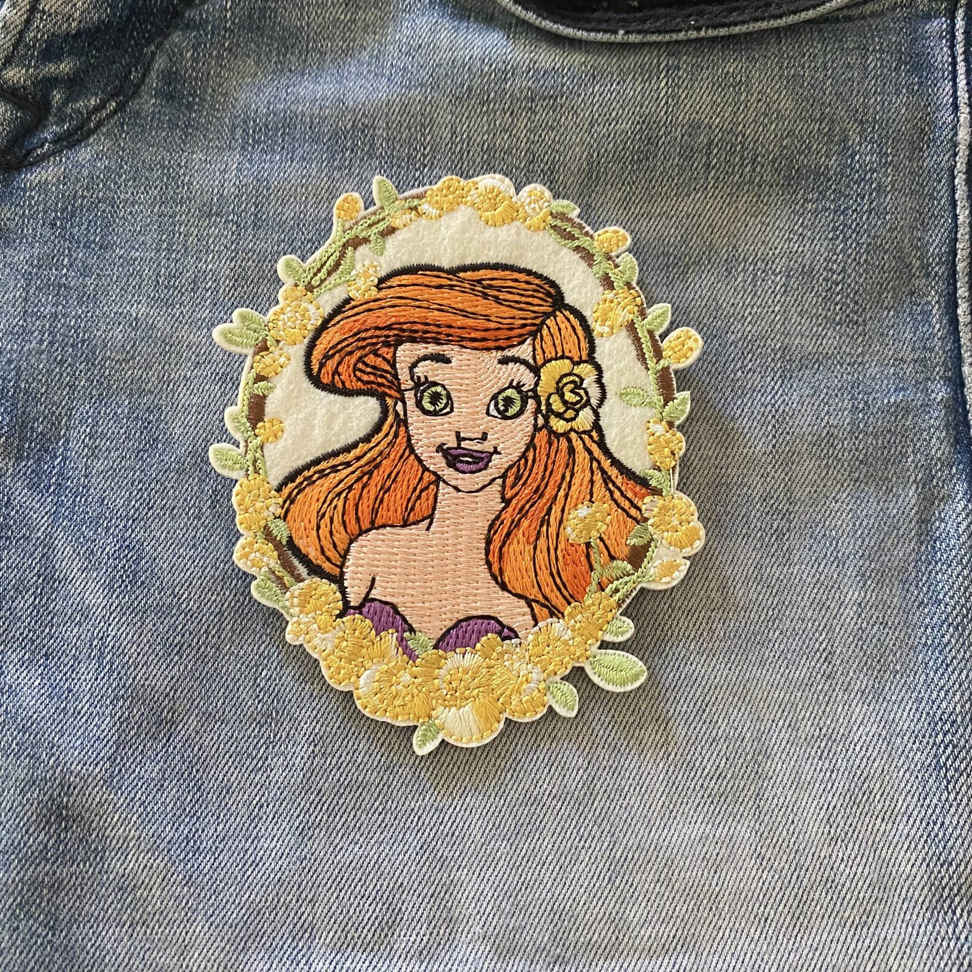 Bügeln Aufnäher Ariel Die Kleine Meerjungfrau Prinzessin Patch Für Denim Jacke Comic Festival Transfer Kinder Film Applikation Bestickt von IronOnPatchesQLD