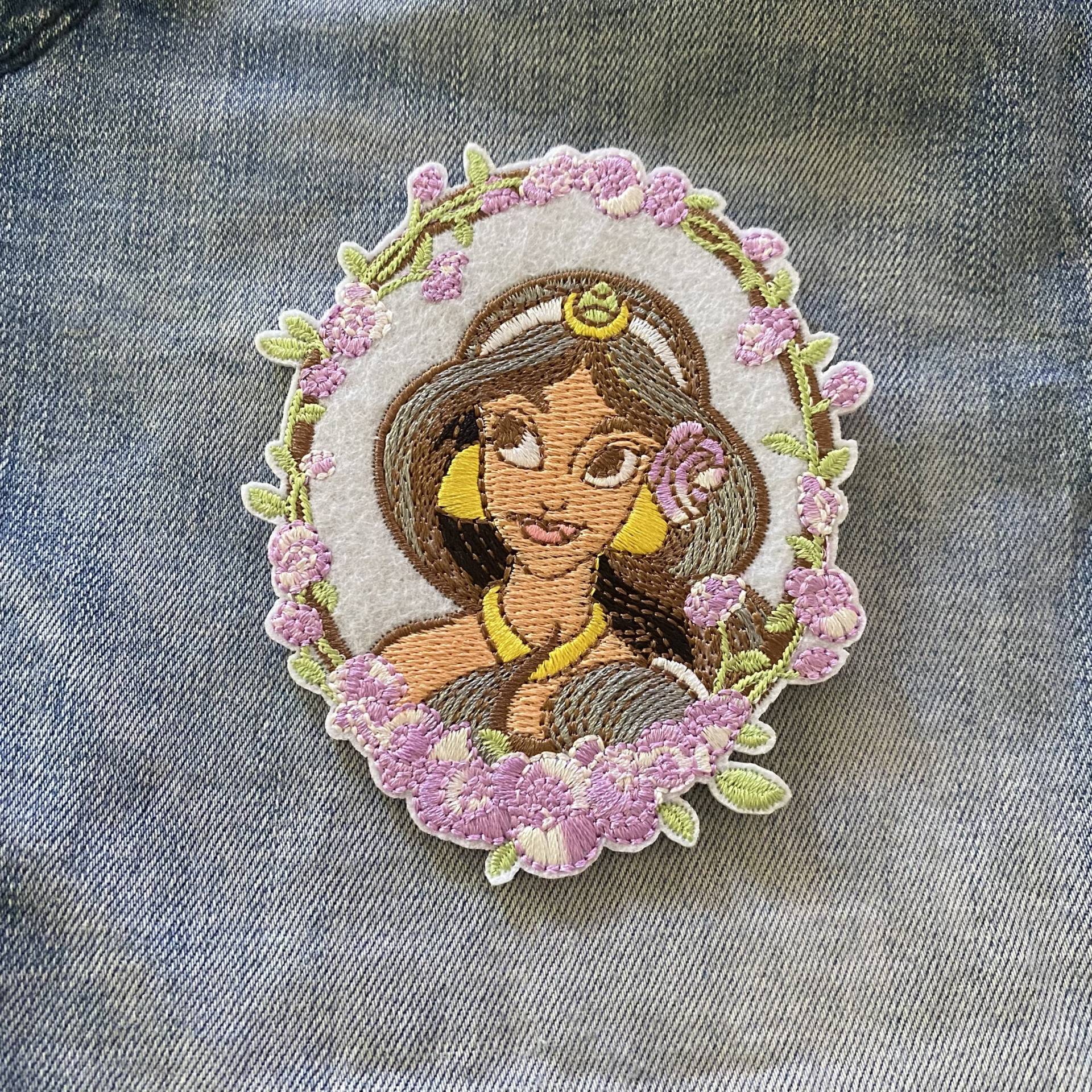 Bügeln Aufnäher Ariel Princess Jasmine Patch Für Denim Jacke Transfer Kinder Aladdin Film Applikation Bestickt von IronOnPatchesQLD