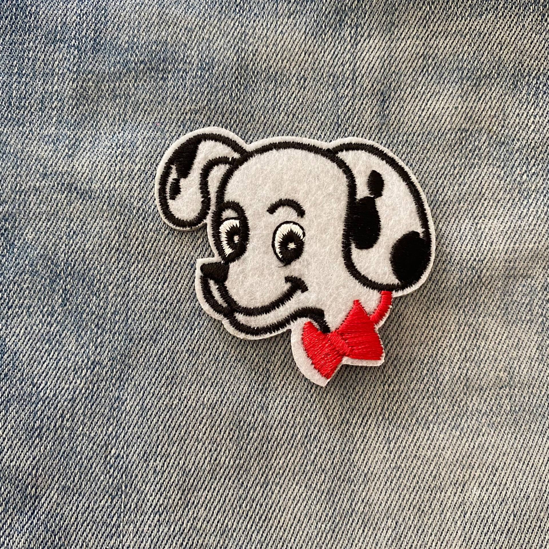 Dalmatiner Hund Aufnäher Für Jeans Jacke Oder Tasche Patch, 101 Dalmations Film Kinder Cartoon Patch Applikation Bestickter von IronOnPatchesQLD